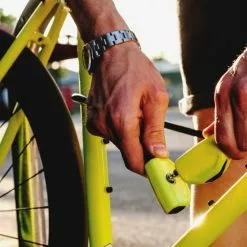 Hiplok Pop Bælte Wirelås - Fluo 6 Hiplok Pop Bælte Wirelås - Fluo -Cykellås Butik Hiplok Pop Baelte Wirelaas Fluo 1643378828 01